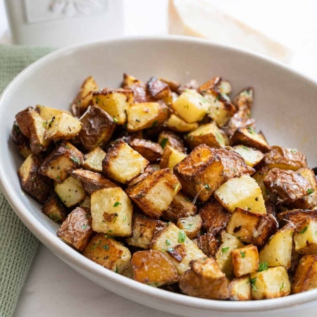 GARLIC  POTATOES
